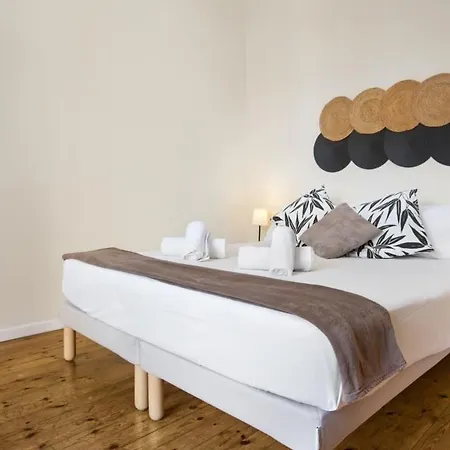 Paseo St Joan Classic 4bd For 10 Guests Barcelona