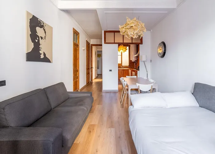 The Collection - Paseo St Joan Classic 4bd For 10 Guests Lejlighed